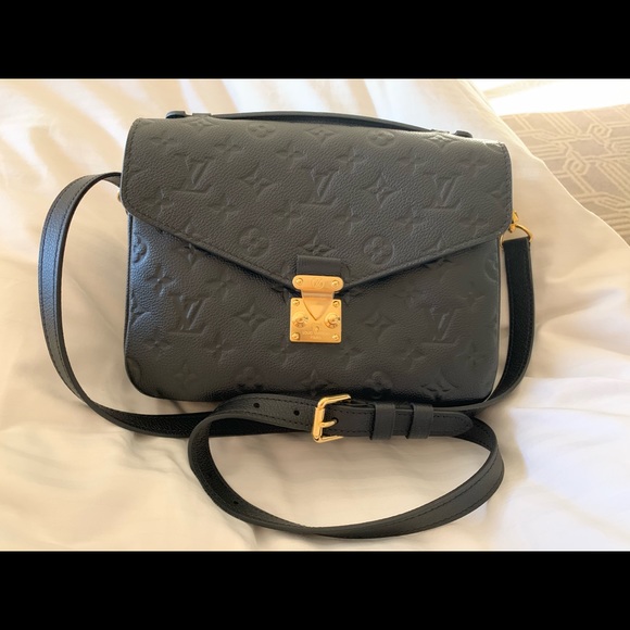 Louis Vuitton Handbags - Authentic Louis Vuitton Métis